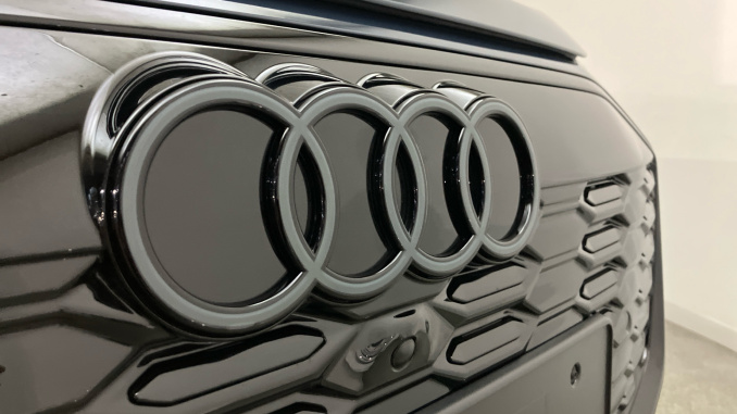 Audi Q6 315kW Quattro 100kWh Black Edition 5dr Auto Electric Estate - Image 38